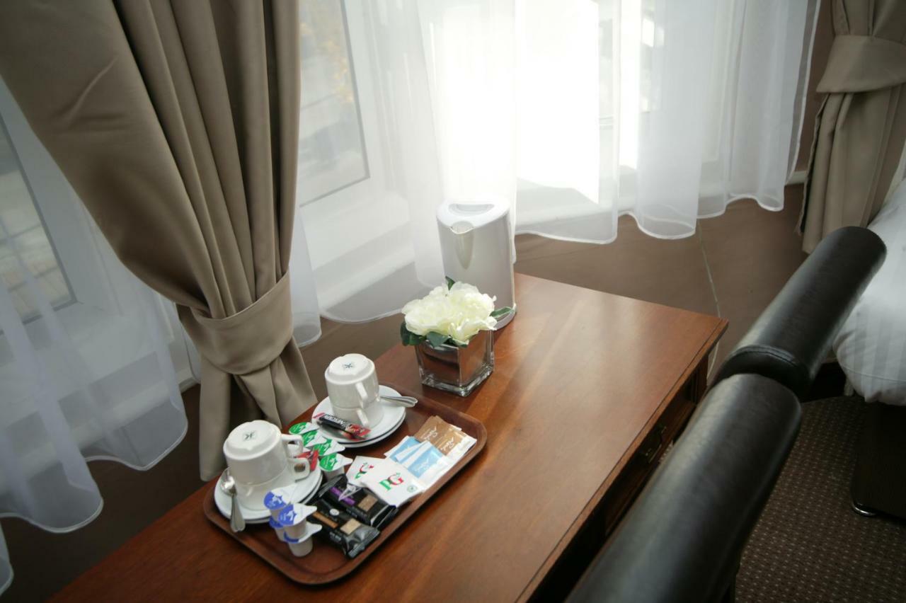 The Royal Hotel كيترينج المظهر الخارجي الصورة