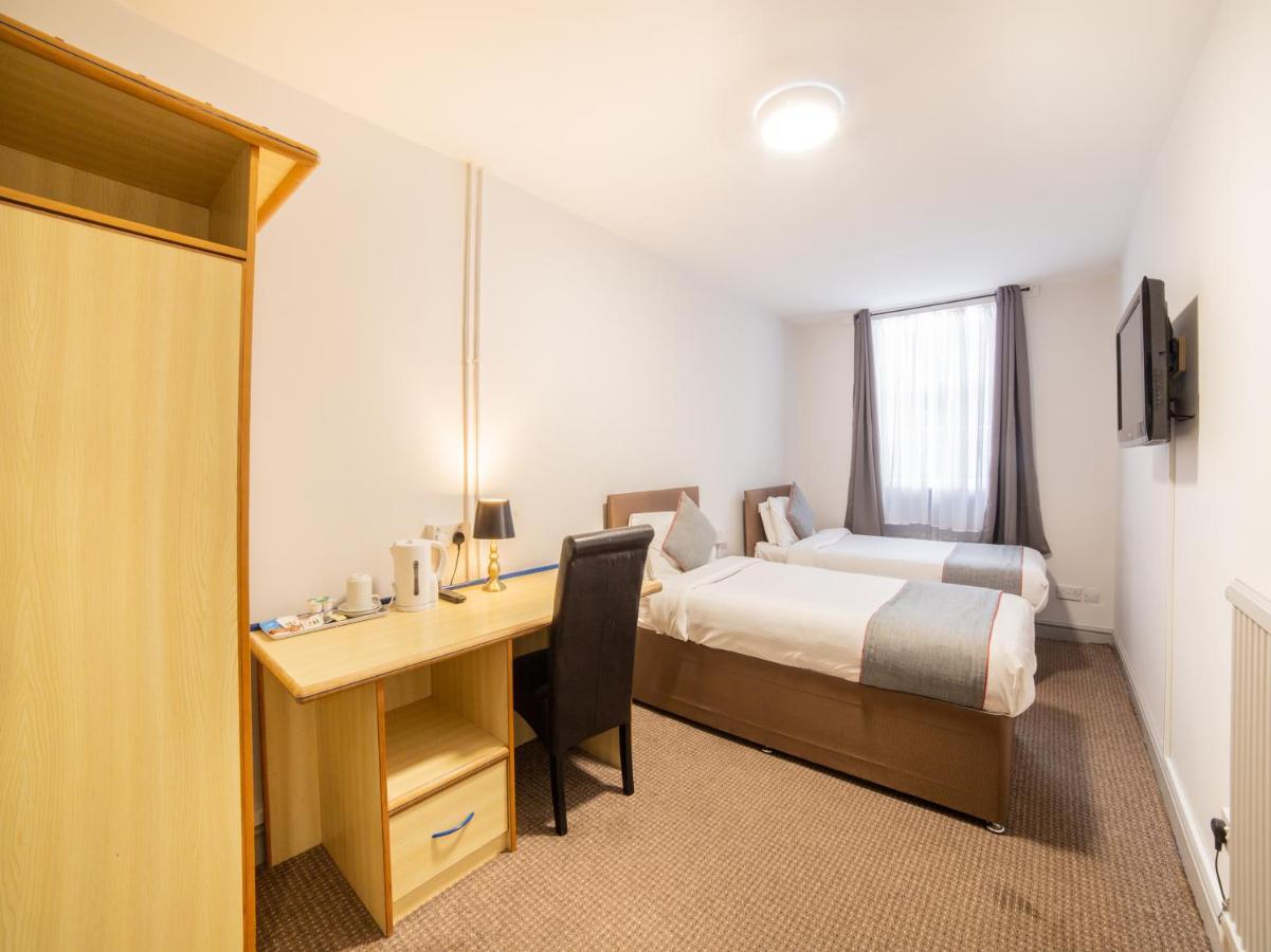 The Royal Hotel كيترينج المظهر الخارجي الصورة