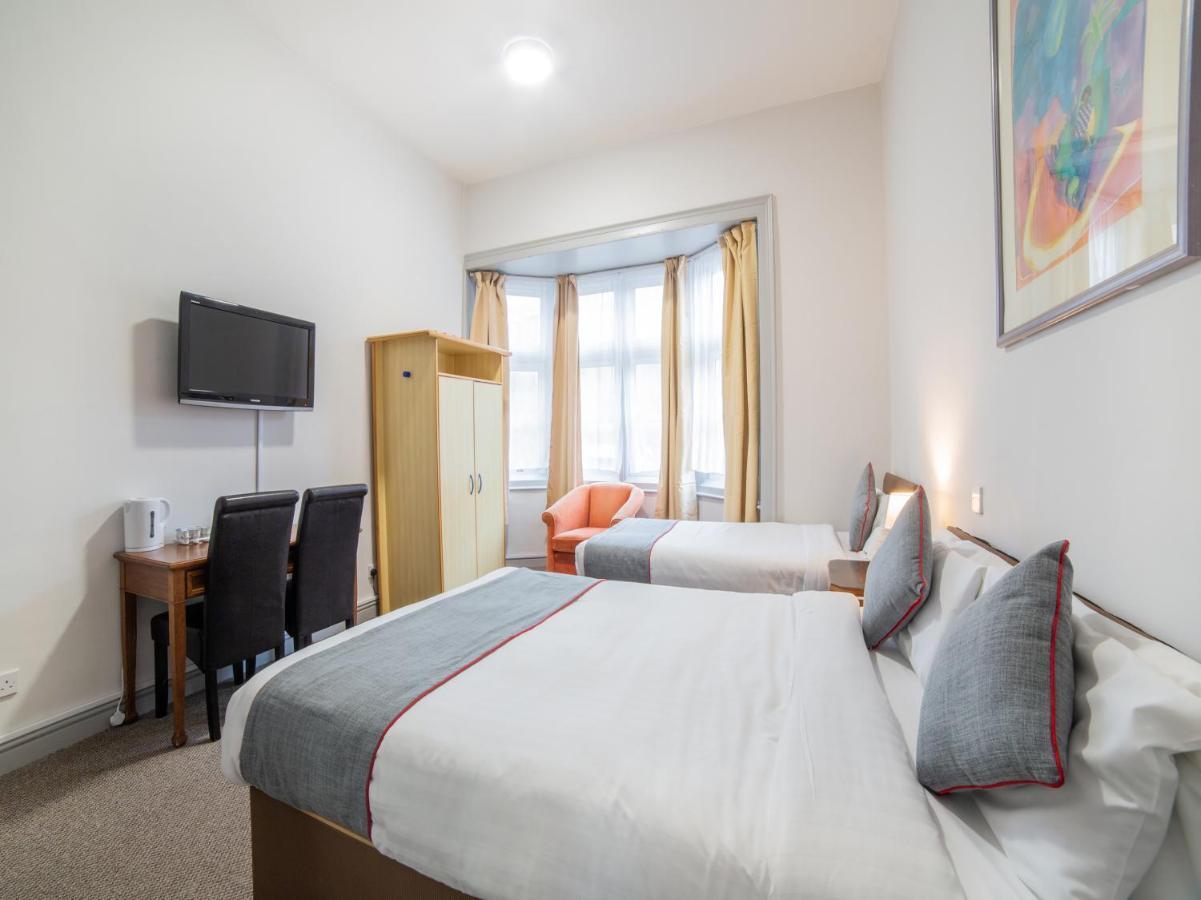 The Royal Hotel كيترينج المظهر الخارجي الصورة